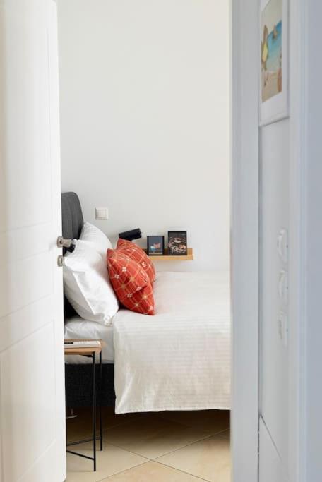 Elegant Apt 50Meters Close Acropolis Athena Bagian luar foto