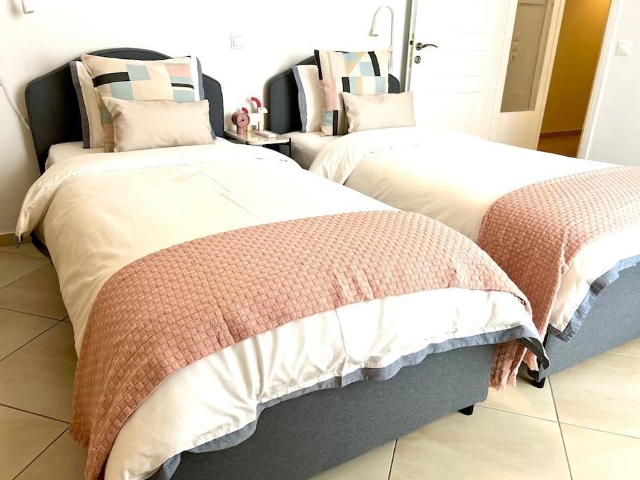 Elegant Apt 50Meters Close Acropolis Athena Bagian luar foto